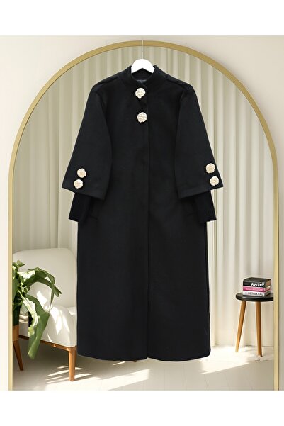 Modamorfo قبعة مبطنة مع جيب مخفي بزر كبس وبروش ذهبي - أسود