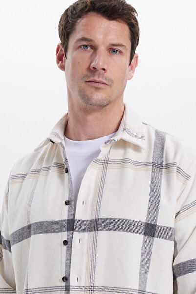 Tudors قميص رجالي مريح بقصة فضفاضة للشتاء بنقشة مربعات
