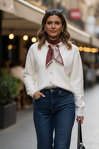 Tarz Cool Women's White Crew Neck Scarf Buttoned Knit Cardigan