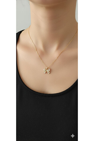 Shae Jewelry قلادة نسائية ذهبية مرصعة بحجر الزركون