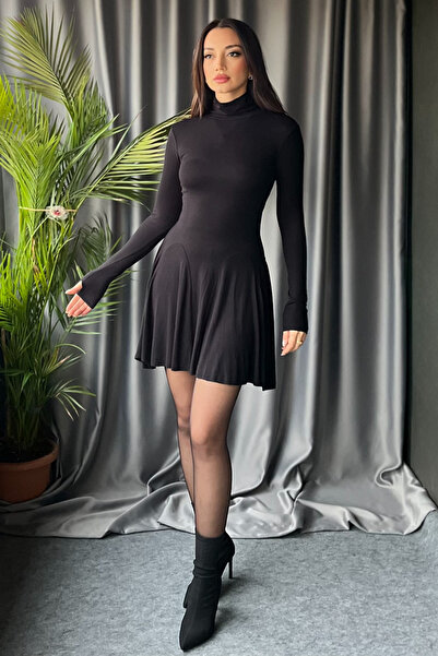 PATEVA Boğazlı Uzun Kol Parmak Geçirmeli Mini Elbise