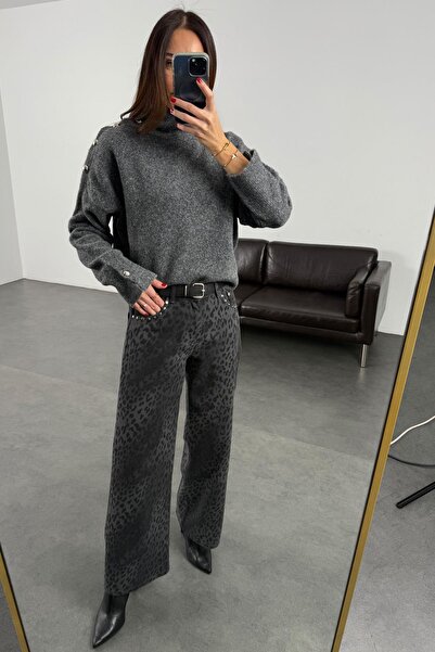 5in1Canpolat Gray Star Studded Straight Fit Jean 17766