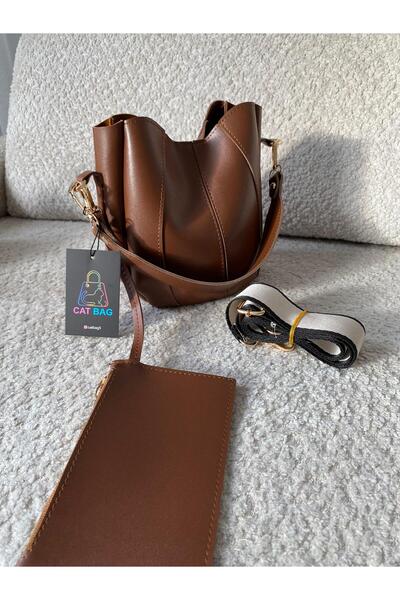 ÇANTA حقيبة كات للنساء مع محفظة بلون تان