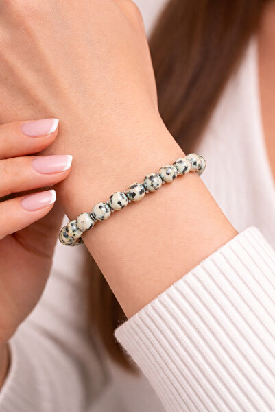 LOVELOTUS سوار من حجر الجاسبر الدلماسي الطبيعي بتصميم أنيق وقطع كروي