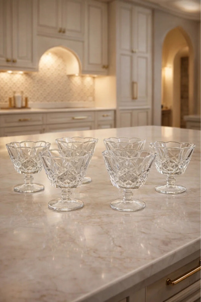 Urbanza 6-Piece Set Clear Glass Dessert Cups with Foot – Elegant Cut Design