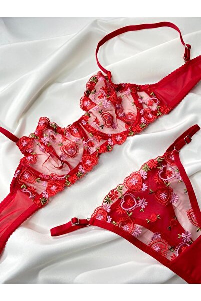 Kırmızı Çiçek Desenli Dantel Bralet Takımı