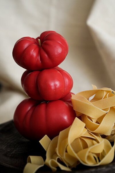 Morf Doğal Domates Formlu Dekoratif Mum (Küçük Boy)