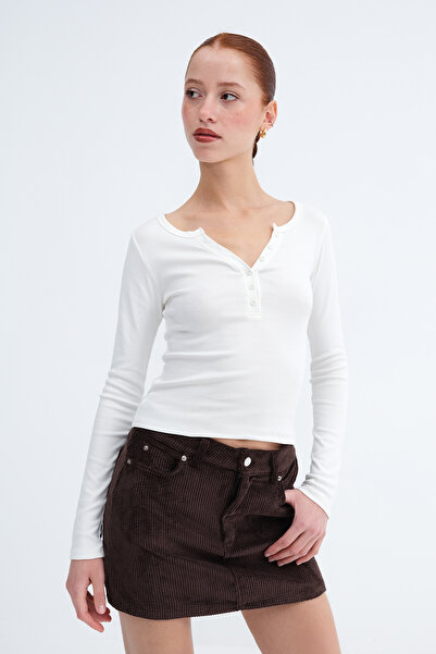 Addax Bluză cu guler cu nasturi B0330