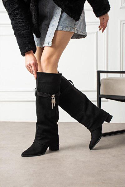 ShoeTek Larve Women's Boots Gusseted Belt Buckle Black Suede