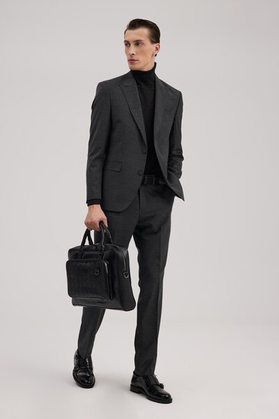 Jakamen Antrasit Slim Fit Kırlangıç Yaka Çizgili Takım Elbise