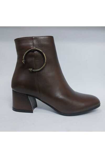 Mira Deri حذاء نسائي من الجلد الطبيعي باللون البني بكعب سميك 5.5 سم مع تفاصيل...