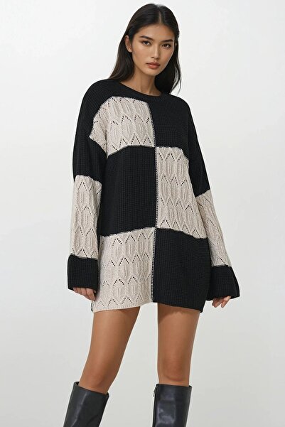 Trend Alaçatı Stili Women's Ecru Black Crew Neck Patterned Mini Knitwear Dres...
