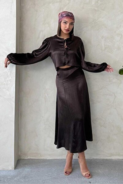Ecenin Favorileri Black coffee satin skirt