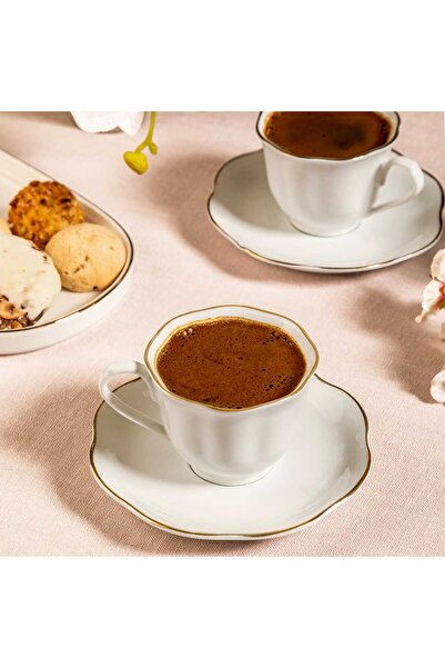 Nehir Nilüfer 12 Parça Kahve Fincan Takımı - Beyaz / Altın