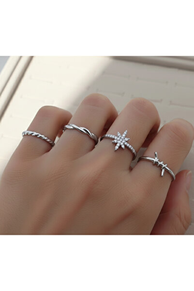 Ervalina مجموعة من 4 خواتم من حجر الزركون على شكل عمود وشوك