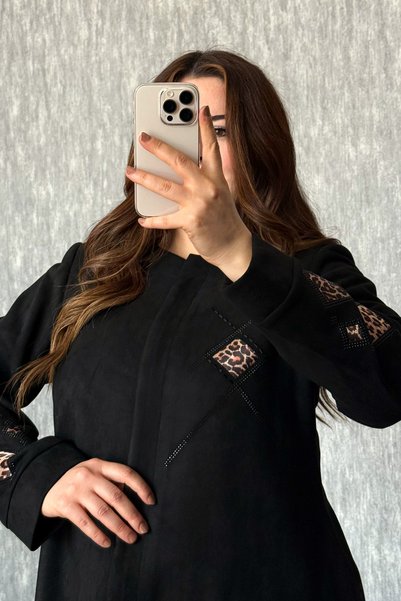 ModaPlaza Women's Leopard Embroidered Suede Overcoat