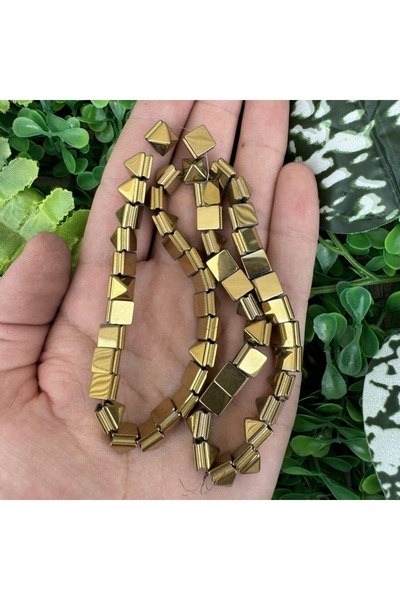 TAŞ UZMANI Pyramid Macrame Gold Hematite Stone 8X8 mm