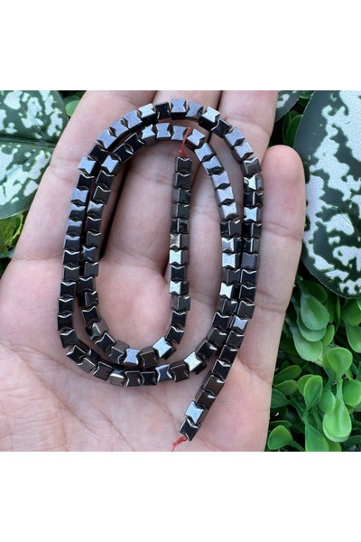 TAŞ UZMANI حجر الهيماتيت المدخن على شكل مكعب عظمي 4×4 مم