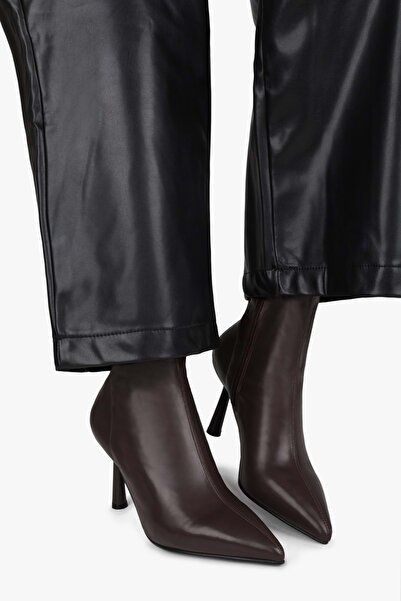 Shoeberry Women's Glove Brown Leather Stretch Heeled Boots