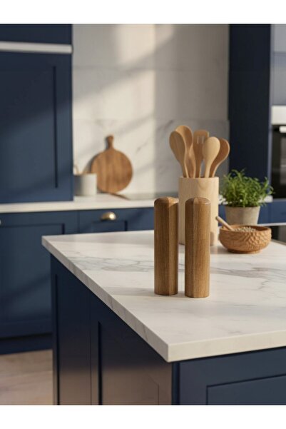 Suo Home Balance Acacia Salt and Pepper Shakers