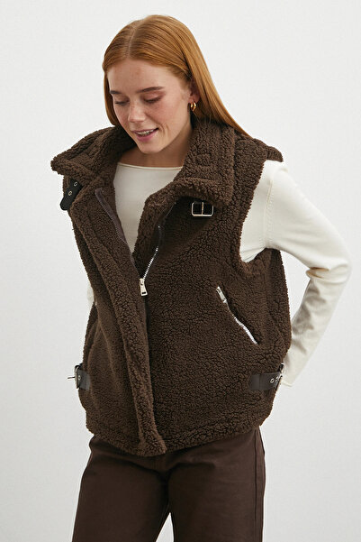 TRENDQUEL Пухнастий жилет з коміром, кавовий