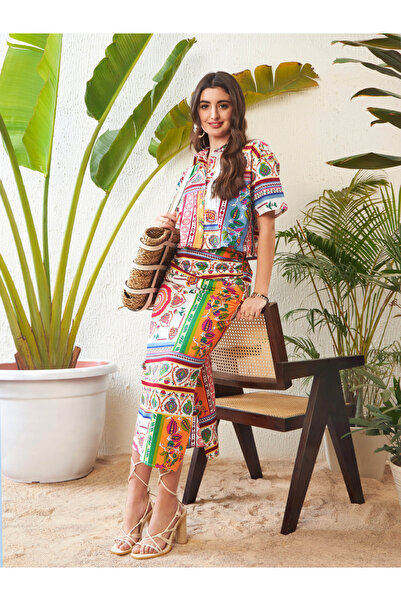 Sassafras By Styli Abstract Print Short Sleeve Crop Shirt and Ruched Side Sli...