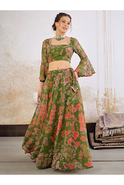 Sassafras By Styli Women Green Crop Top with Anarkali Skirt Set
