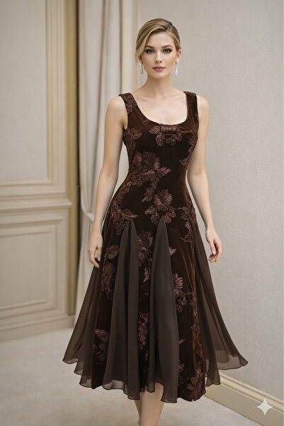 Star dresses Brown dress for the tricky age