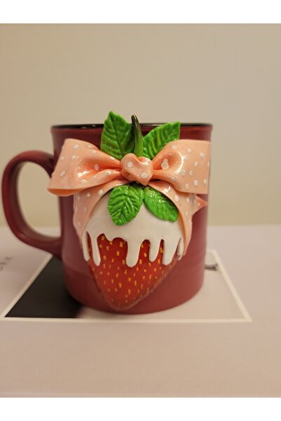 plndizayn Çilek Polimerkil Tasarımlı El Yapımı Seramik Kupa Bardak Hediyelik