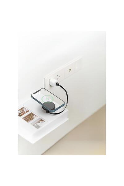 porodo لوحة شحن لاسلكية مغناطيسية مزودة بكابل من النوع C قابل للسحب، شحن سريع...