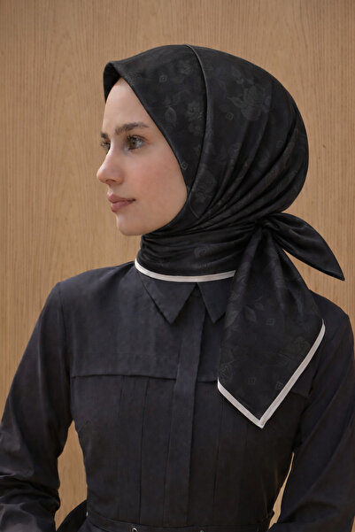 Aker Eșarfă din mătase Jacquard Sura 7208403 - 312 Model de flori cu sclipici...