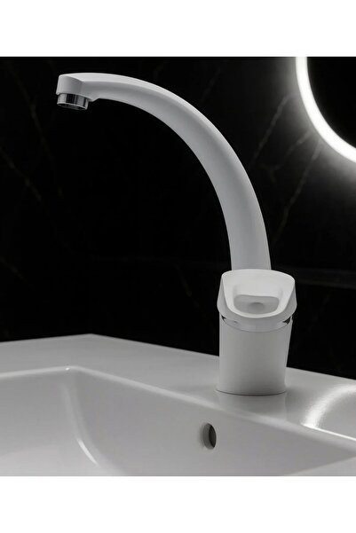 ESHOME خلاط مياه ساخنة وباردة من ميك سوغي بمدخل مزدوج للمطبخ وحوض الغسيل