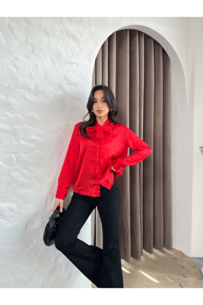 DELUG Kadın Kırmızı Kurdele Yakalı Saten Gömlek