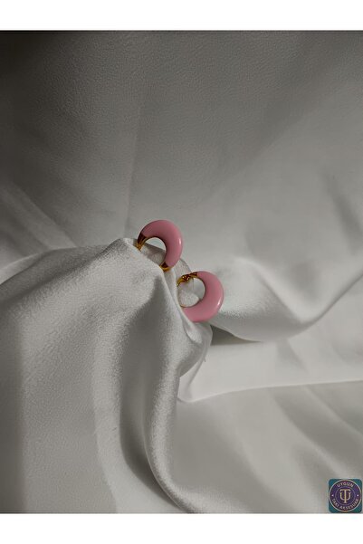 uyguntakıaksesuar Pink Color Oval Hoop Earrings – Modern Design with Gold Detail
