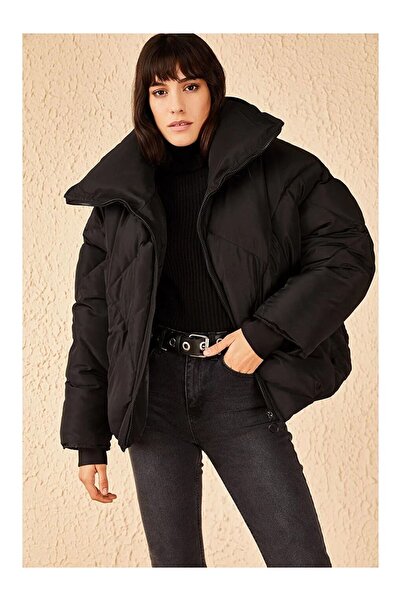 LC Waikiki Siyah Kadın Oversize Şişme Mont