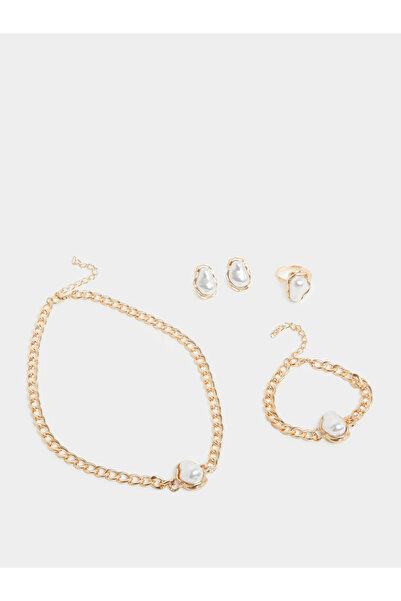 Styli Set of 4 - Gold Chain Necklace and Bracelet with Ring and Earrings