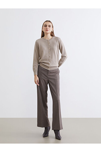 LC Waikiki Rmz Gi̇yi̇m Farkiyla Standardfit Checkered Embroidered Women's Tro...