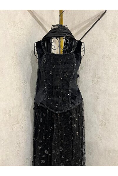 MYGROUP Velvet dress on embroidered tulle