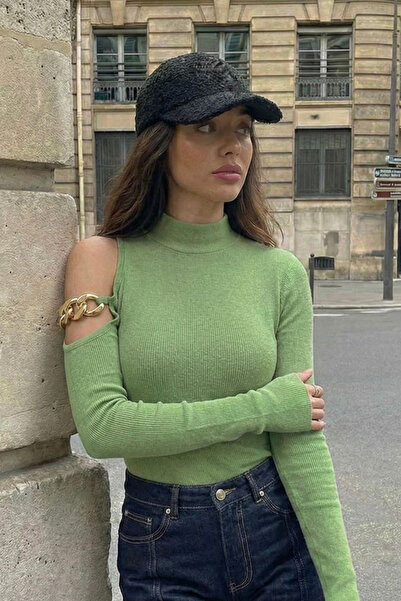 oshebu Women's Ribbed Knit Blouse with Arm Chain Accessories