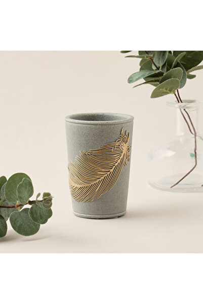 Lifestyle كوب من البولي ريزين بتصميم ريشة