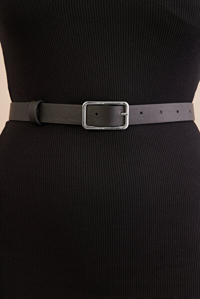 NEW JOURNAL Curea de damă cu cataramă metalică de culoare argintie BE715