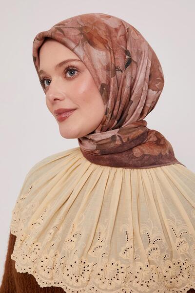 LuvenSara وشاح أوسكار |   قهوة بالحليب