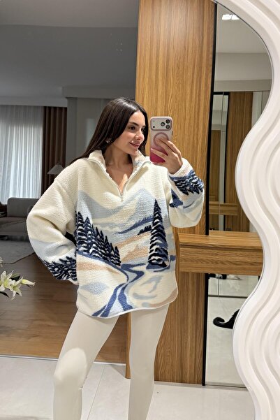 Gizem Ecemiş Presy Beyaz Teddy Kazak