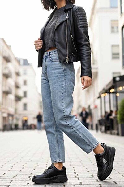 Lufian Shoes Women's Black Platform Sneaker: Modern and Comfortable Design