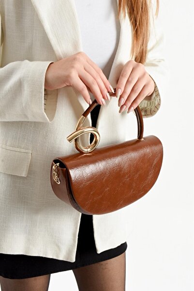 Berlin bags Bend Chain Strap Oval Handle Detail Baguette Women's Crossbody Bag