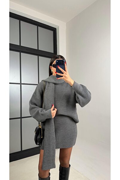 Gaus Antrasit Atkı Detaylı Kazak Beli Lastikli Etek Örgü Triko Takım GAUS-00948