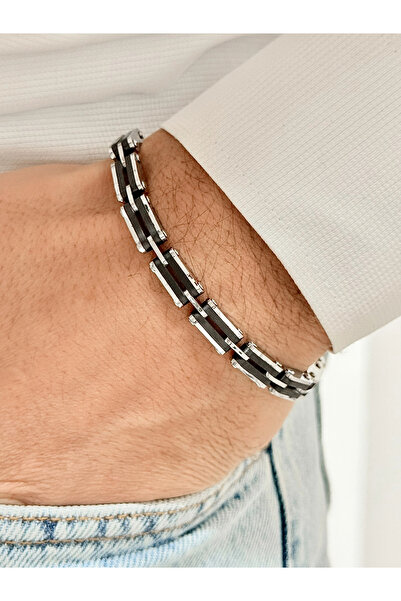 FERRO سوار رجالي من الفولاذ باللونين الفضي والأسود FRJ10148A-J مع ضمان لمدة ع...