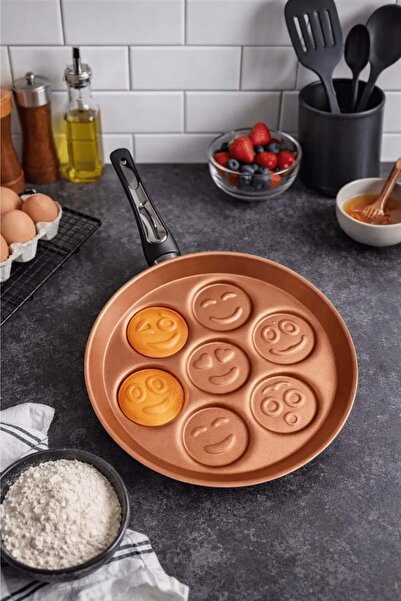 Jenisa Emoji Pancake Pan Copper - Cute Faces Crepe Pan