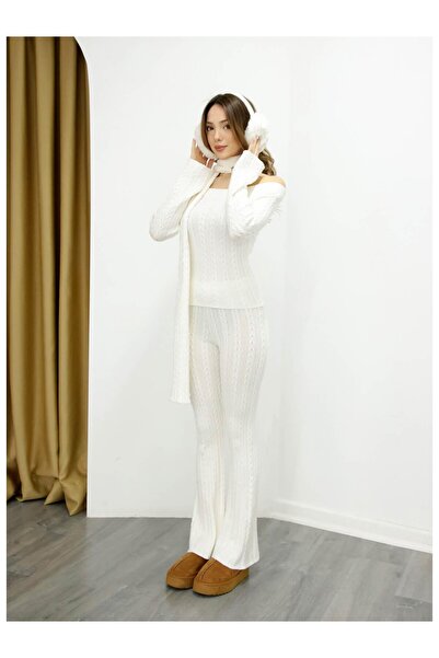 Coral طقم تريكو مع وشاح 4670 إكرو