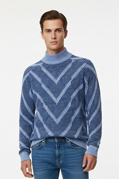 Pulltonic Men's Half Turtleneck Blocky Sweater
